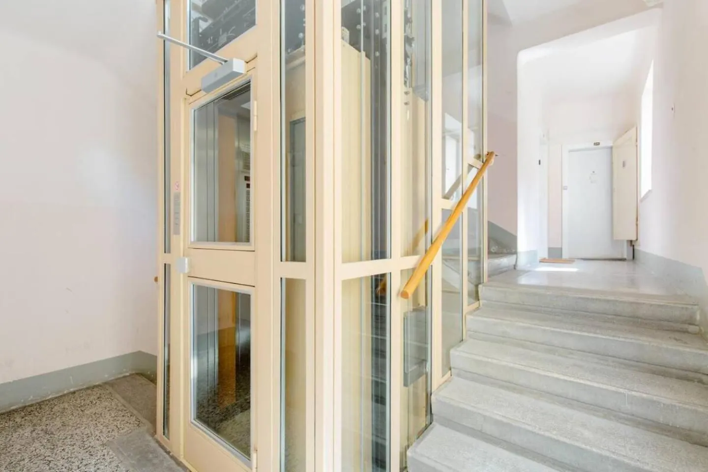Apartment Untere Donaustrasse Vienna 0*,  Austria